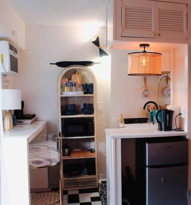 Seashore Waikiki Studio 1 Block From A Beach No Resort Fees Honolulu Extérieur photo